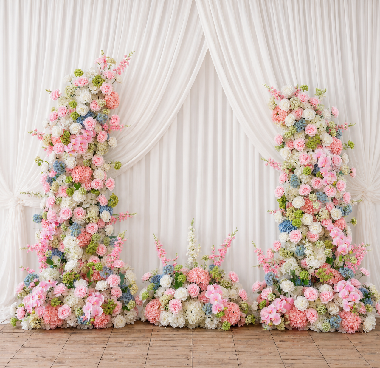 Luxury Floral Horn Arch Rental